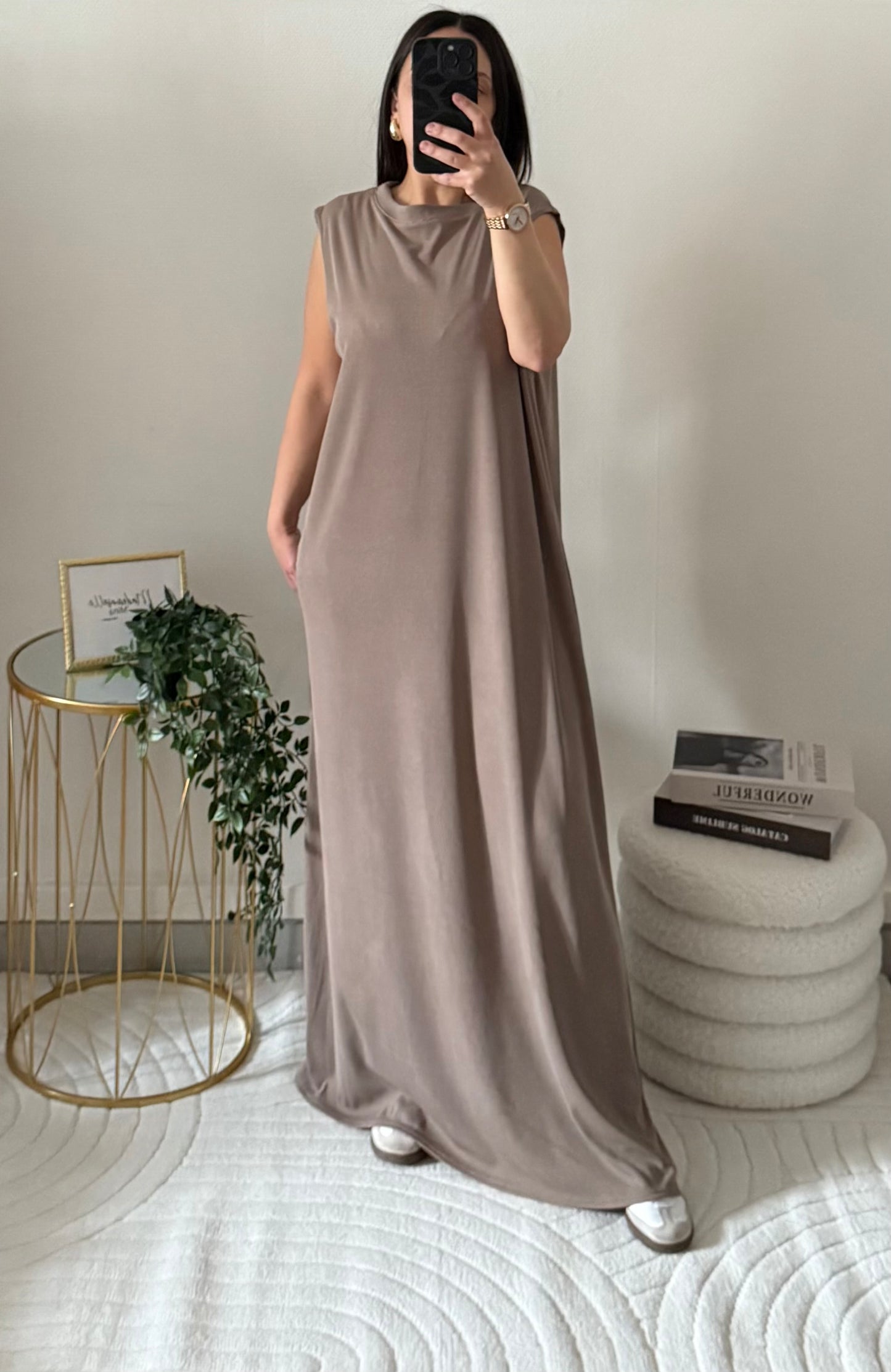 Robe ample taupe