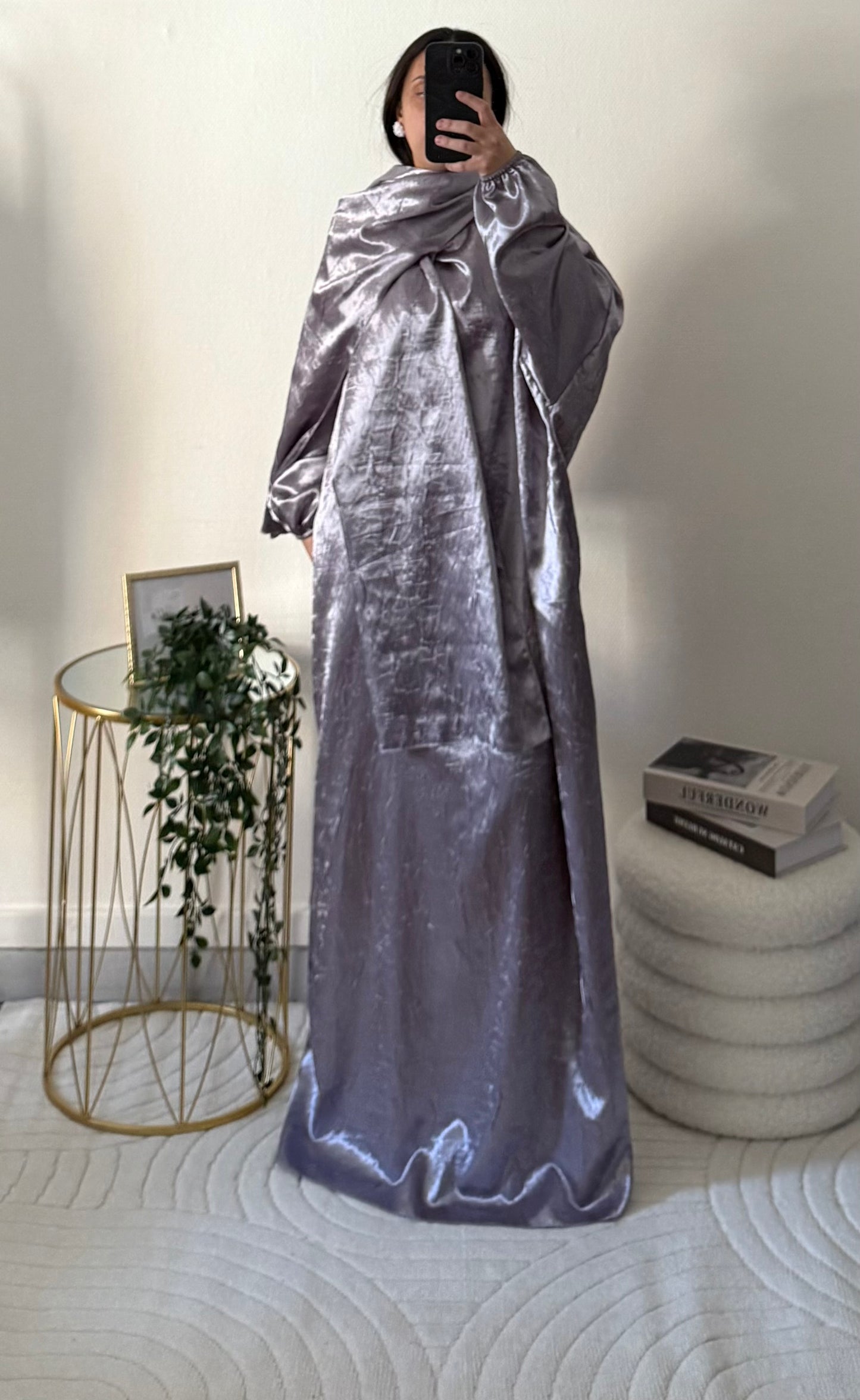 Abaya avec foulard gris