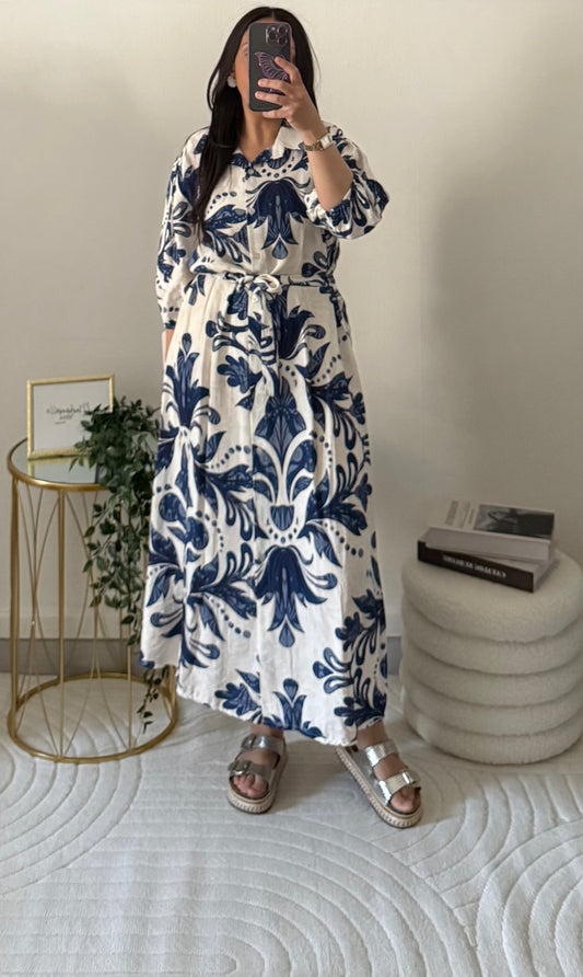 Robe avec ceinture imprimée bleu