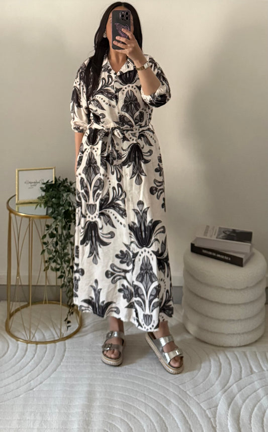 Robe avec ceinture imprimée noir