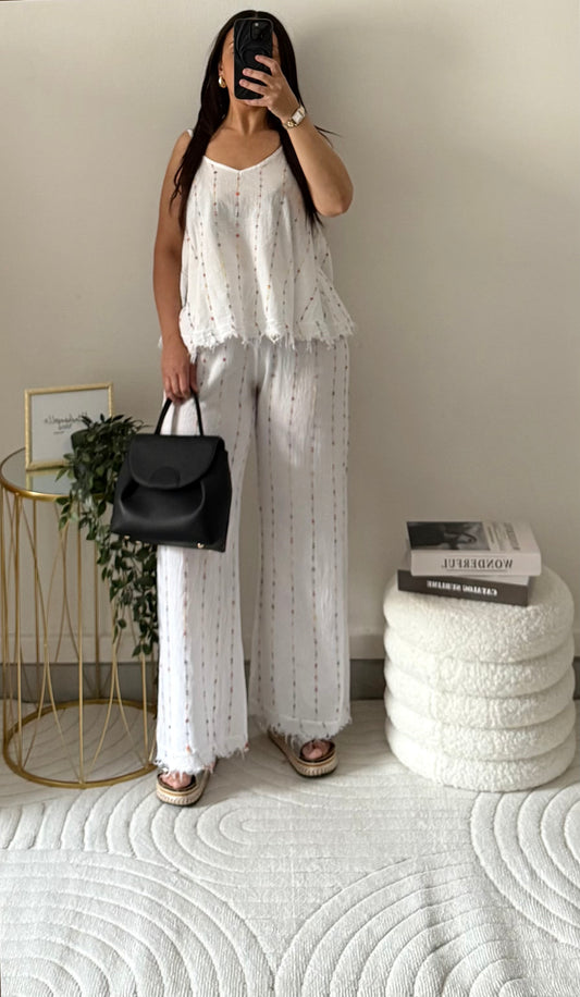 Ensemble à motifs blanc