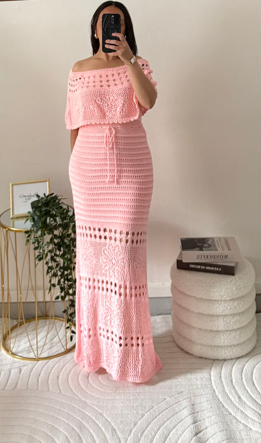 Robe en crochet rose