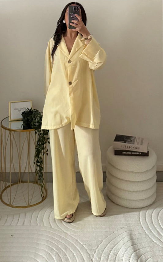 Ensemble blazer léger jaune