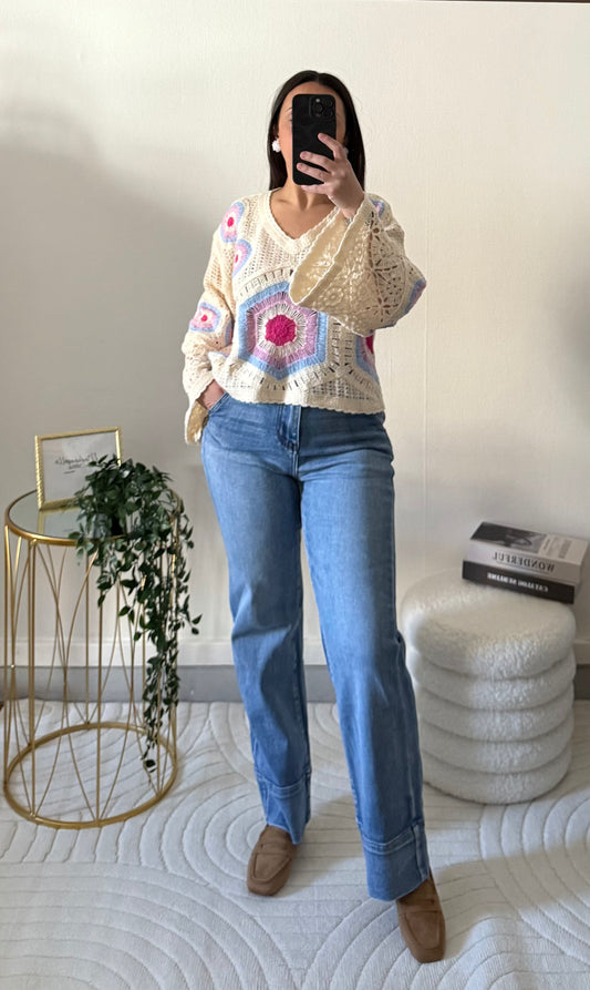 Pull crochet rose